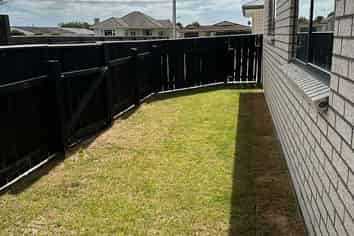 B/128 Weraroa Road, Levin