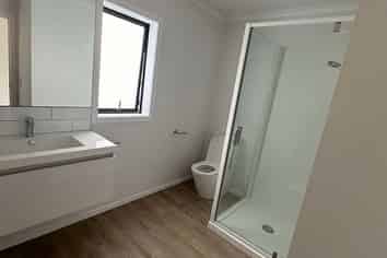 B/128 Weraroa Road, Levin