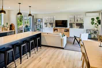 10 Topsail Way, Whitby