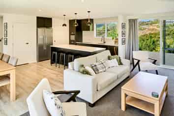 10 Topsail Way, Whitby