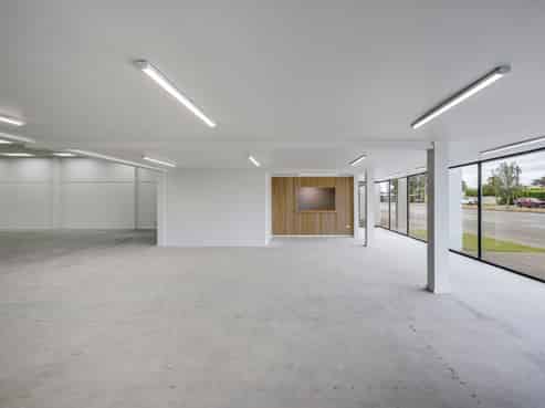 Vacant Possession with High Profile