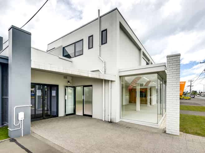 Vacant Possession with High Profile