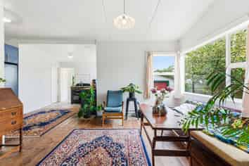 2 Cambridge Street, Pahiatua