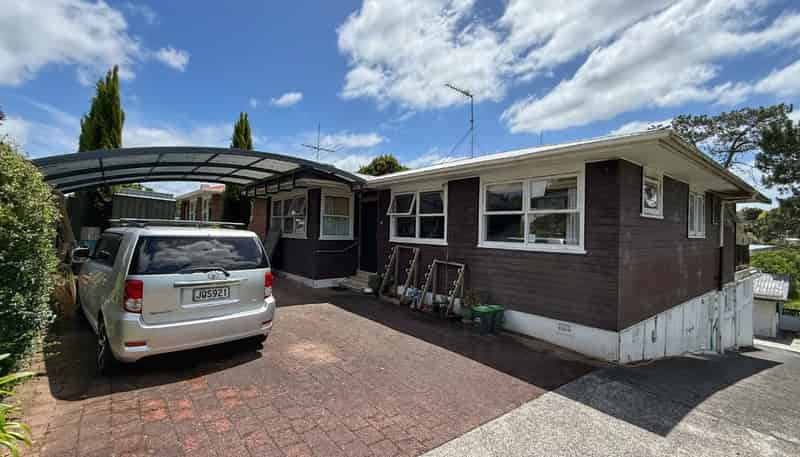 27  Glendene Avenue, Glendene