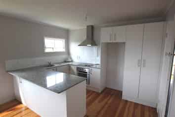 14 Marr Rd, Manurewa