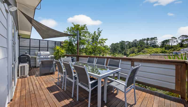 2/32A Helena Street, Massey