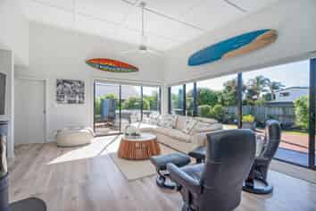 10 Voyager Place, Cooks Beach