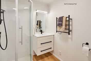 16A Hudson Street, Island Bay