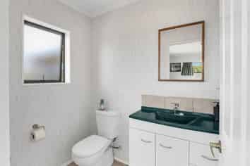 148 Mosston Road, Springvale