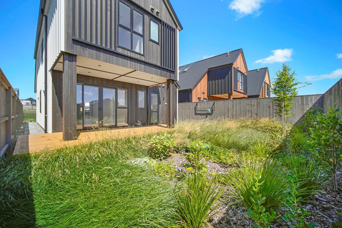 Architectural Elegance Meets Smart Living - View 5