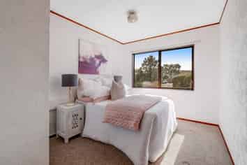 11 Felicity Place, Unsworth Heights