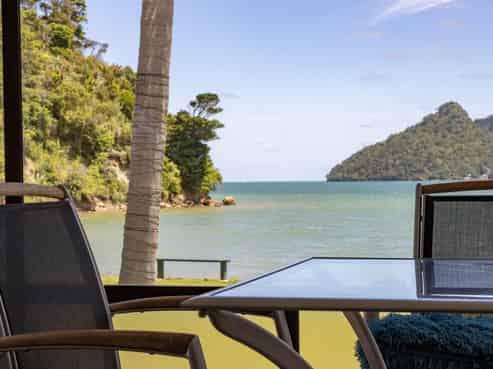 13 Foster Avenue, Huia