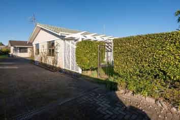 152A Ranolf Street, Glenholme