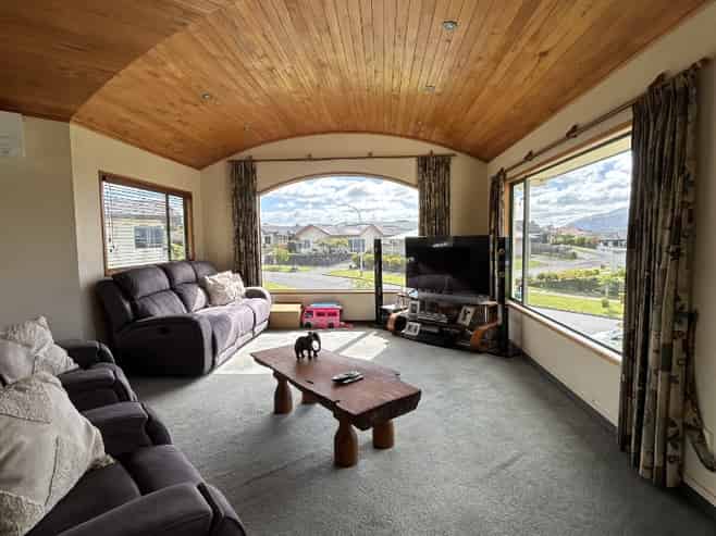 10 Whetu Place, Nukuhau