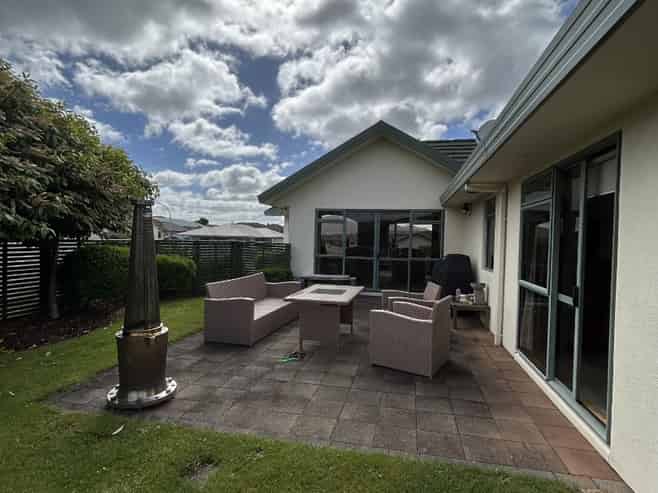 10 Whetu Place, Nukuhau