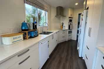 7 Queen Street, Riverhead