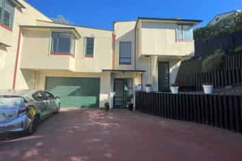 3B Laing Cove, Havelock North