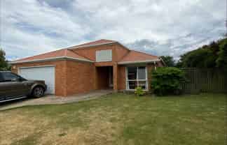 5 Delta Way, Woolston