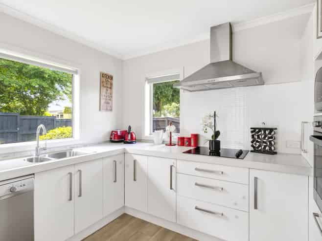 6 Moore Street, Leamington