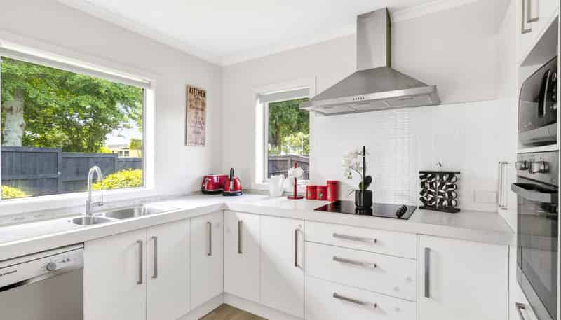 6 Moore Street, Leamington