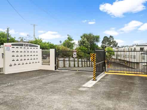 3R/120 Beach Haven Road, Beach Haven