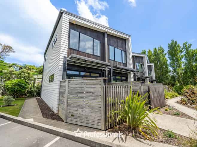 1 Glen Evans Crescent, Fairfield