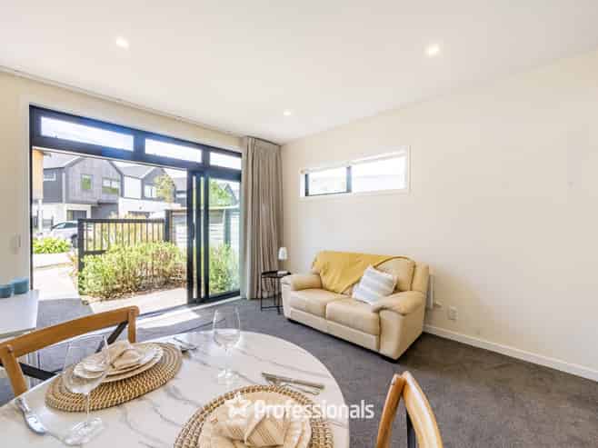 1 Glen Evans Crescent, Fairfield