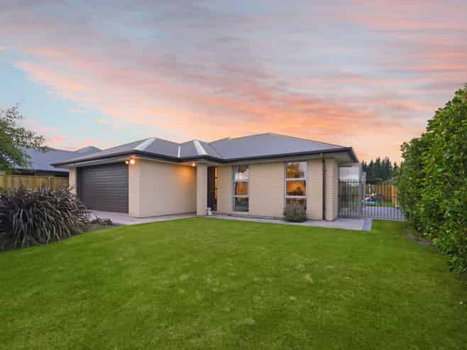 7 Waimarie Street, Pegasus