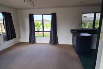 196 Thomas Road, Rototuna North