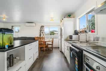 10A Cornfoot Street, Castlecliff