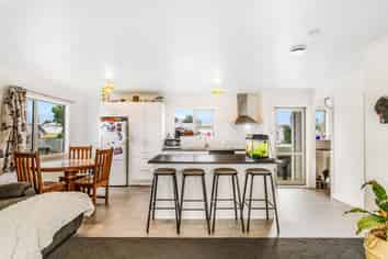 10A Cornfoot Street, Castlecliff