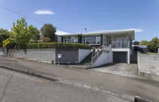 18 Chamberlain Street, Dannevirke