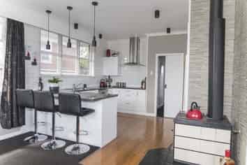 18 Chamberlain Street, Dannevirke