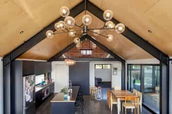 3/2 Mahana Place, Raglan