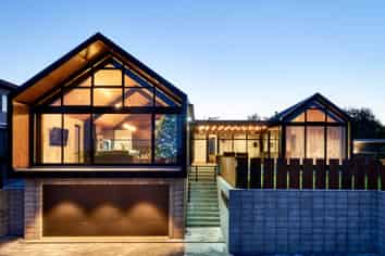 3/2 Mahana Place, Raglan