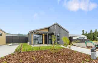 27b Ferndale Road, Kawakawa Bay