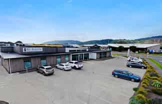 Premium 140sqm Medical or Office Suite