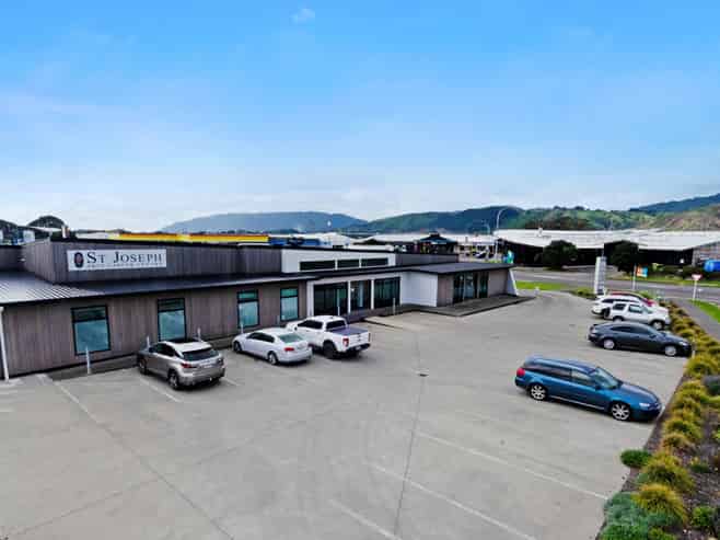 Premium 140sqm Medical or Office Suite