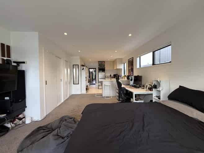 5A/9 Macky Street, Taita