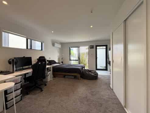 5A/9 Macky Street, Taita