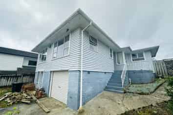 700 Richardson Road, Mount Roskill