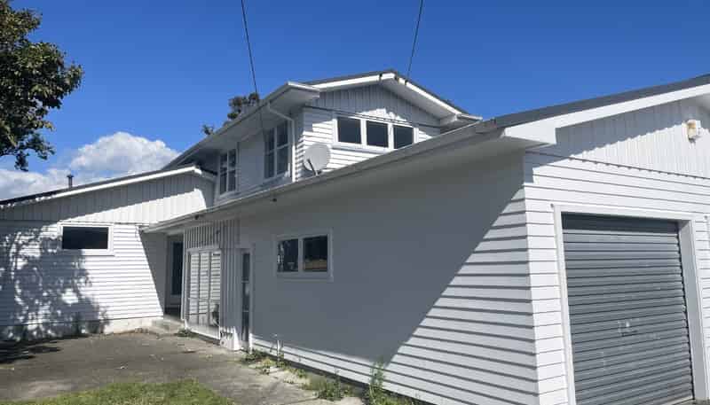 24 Cornwall Street, Belmont