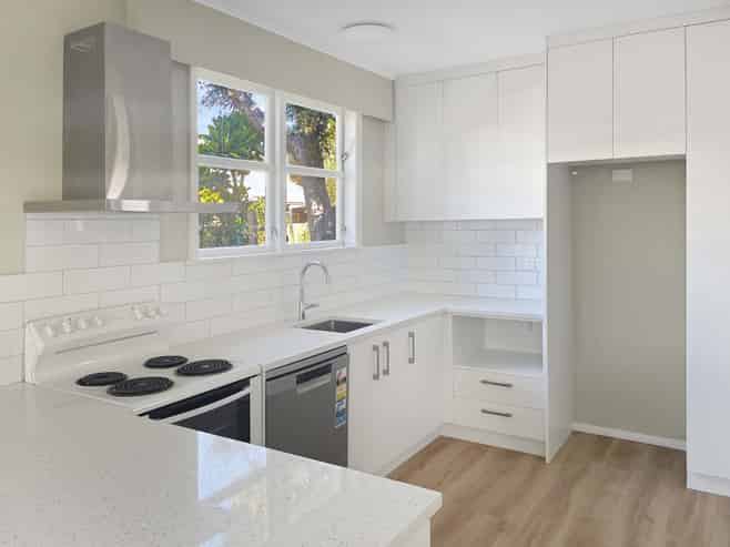 24 Cornwall Street, Belmont