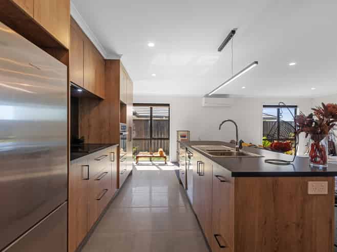 9 Flatiron Way, Papamoa