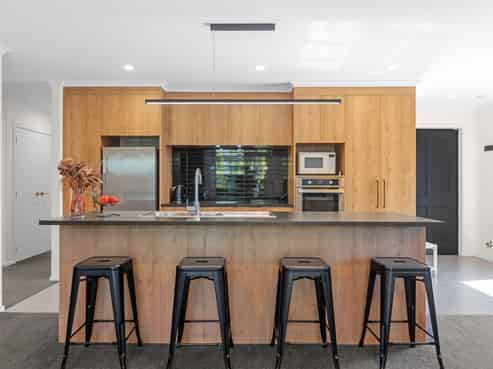 9 Flatiron Way, Papamoa