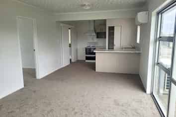 68B Henley Street, Westport