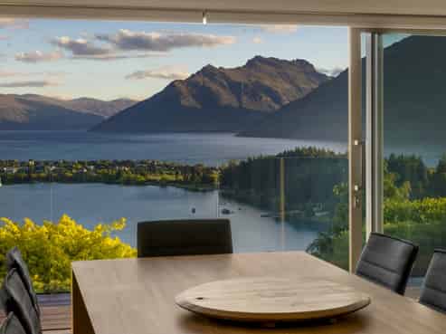 54 Panorama Terrace, Queenstown Central