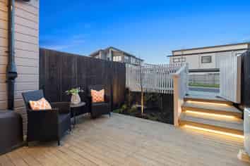 32 Observation Green, Hobsonville