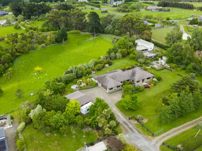 54 Henaghans Road, Kelvin Grove