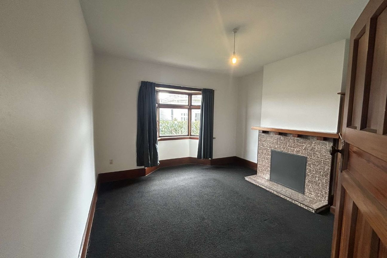 Four bedroom home, available now! - Fler